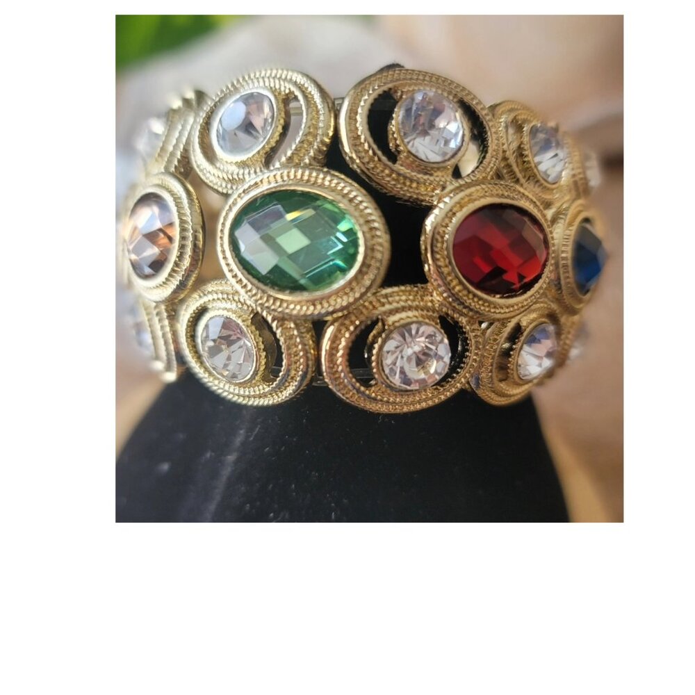 Multi-Color Crystal Gold Tone Stretch Bracelet.  Brand new. Gift box included. - Picture 4 of 4